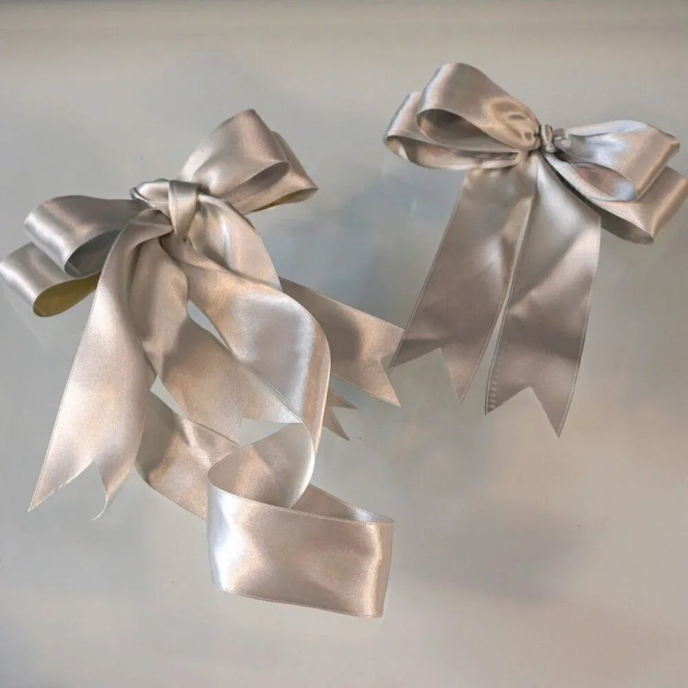 Neiman Marcus Gift Wrap 3 Ribbon Bows With Metal Gift Tag Given From The Heart